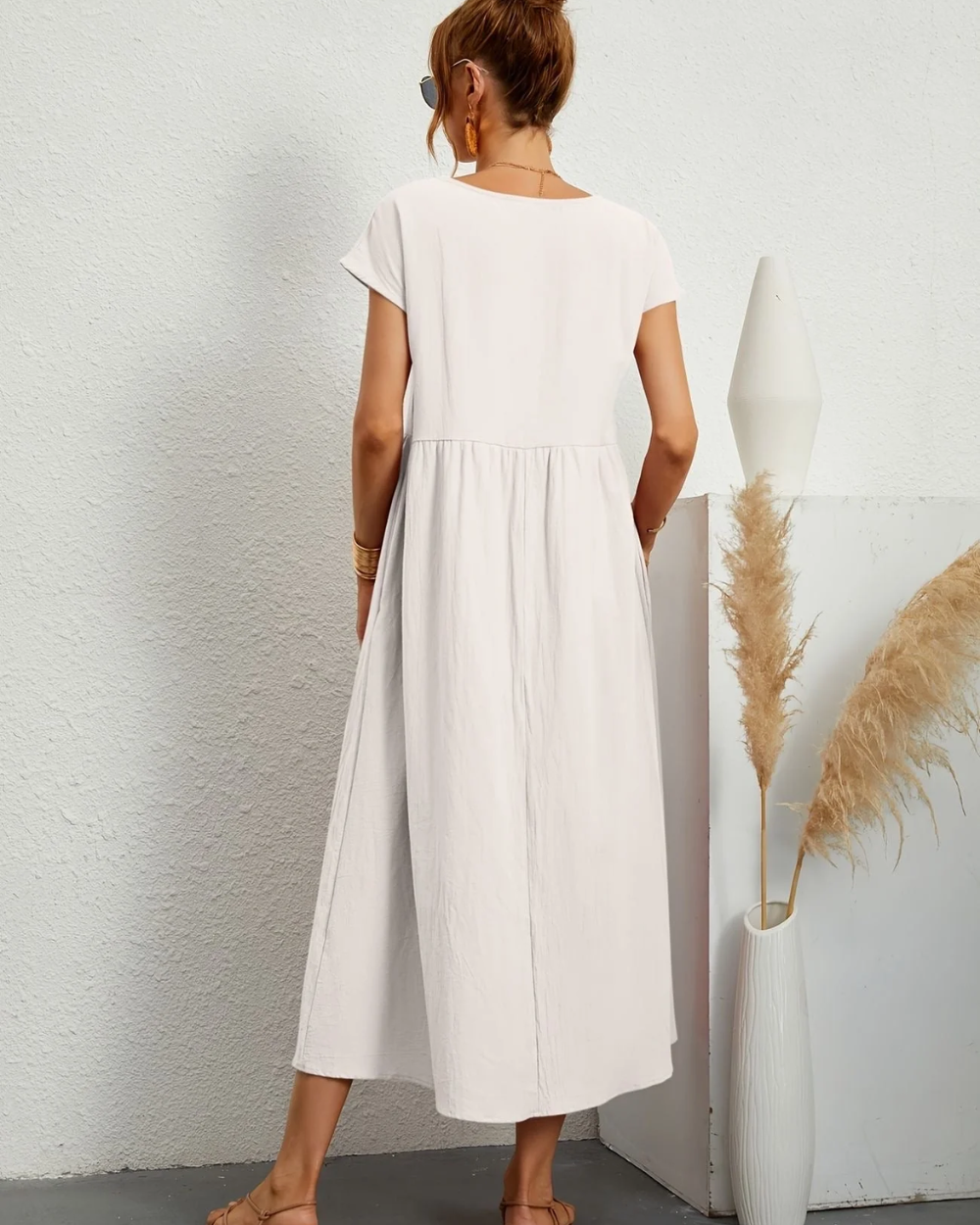 Elegantes Damenkleid