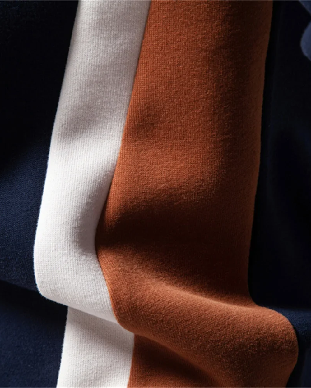 Stylischer Herrenpullover