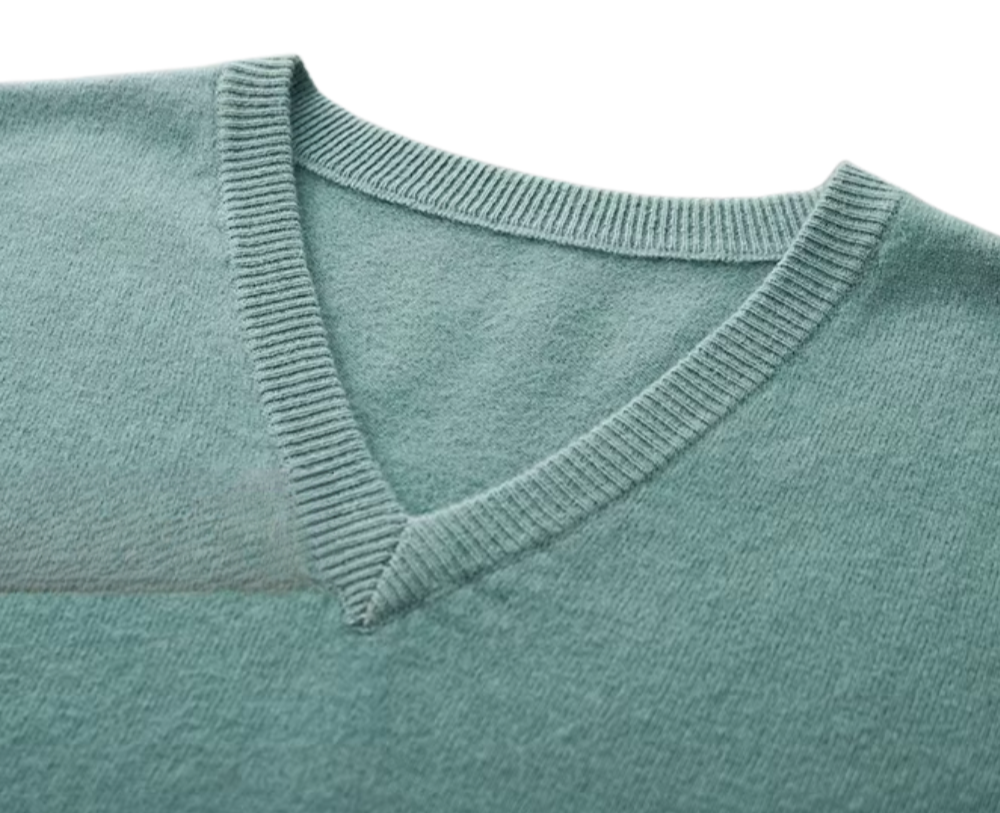 Pullover mit V-Ausschnitt aus Wolle