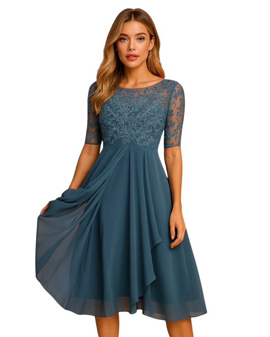 Schickes Frauenkleid