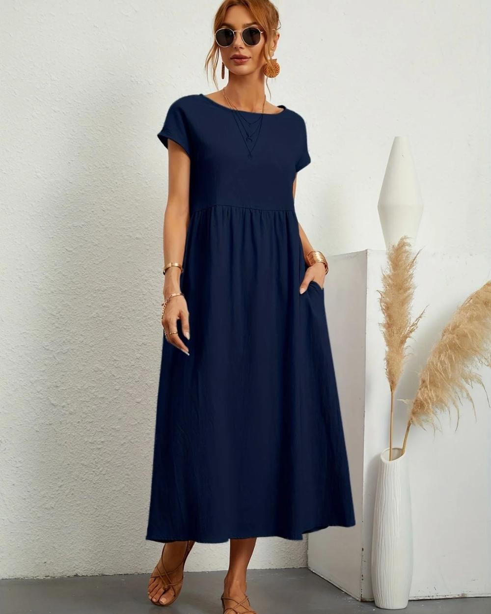 Elegantes Damenkleid