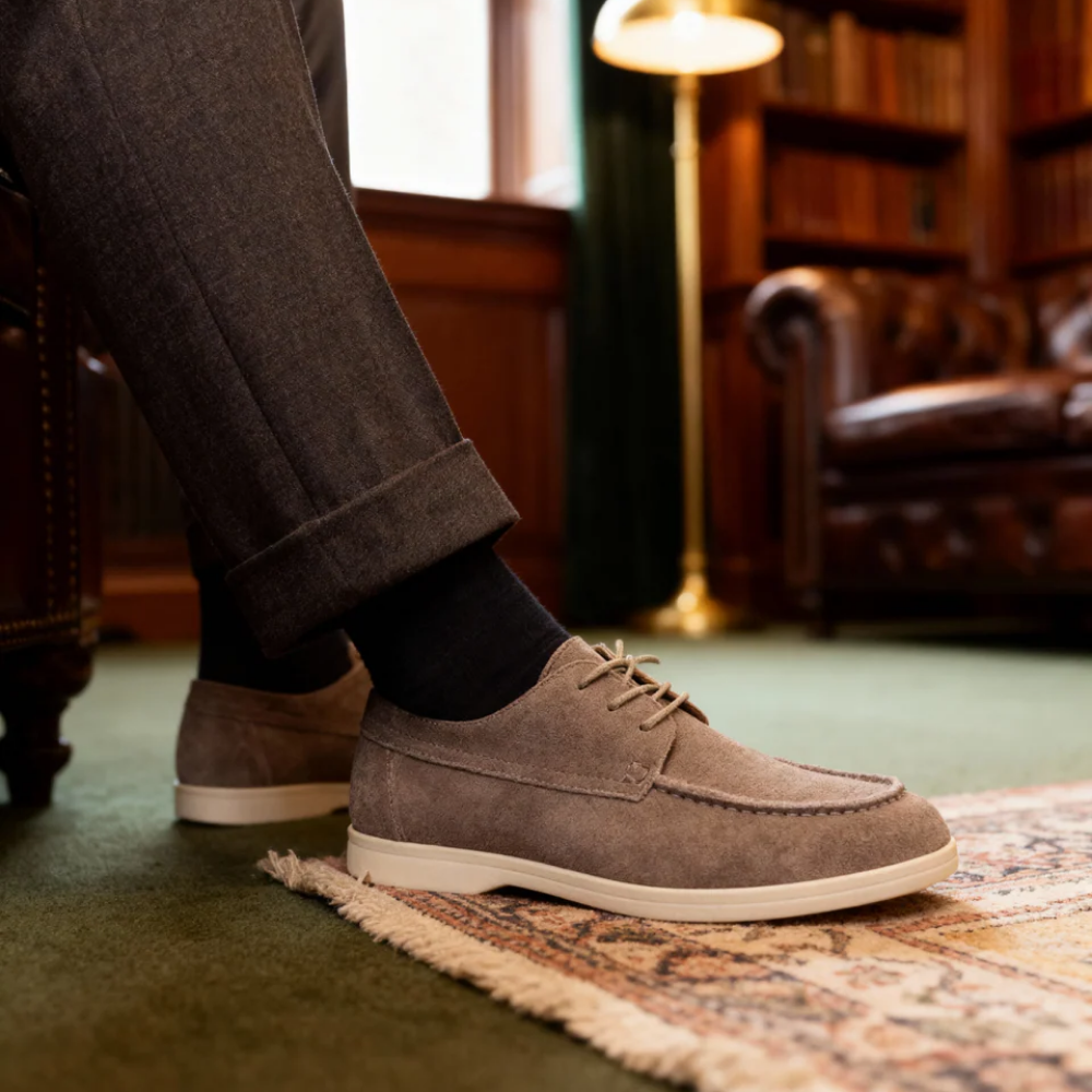 Elegante Wildlederschuhe