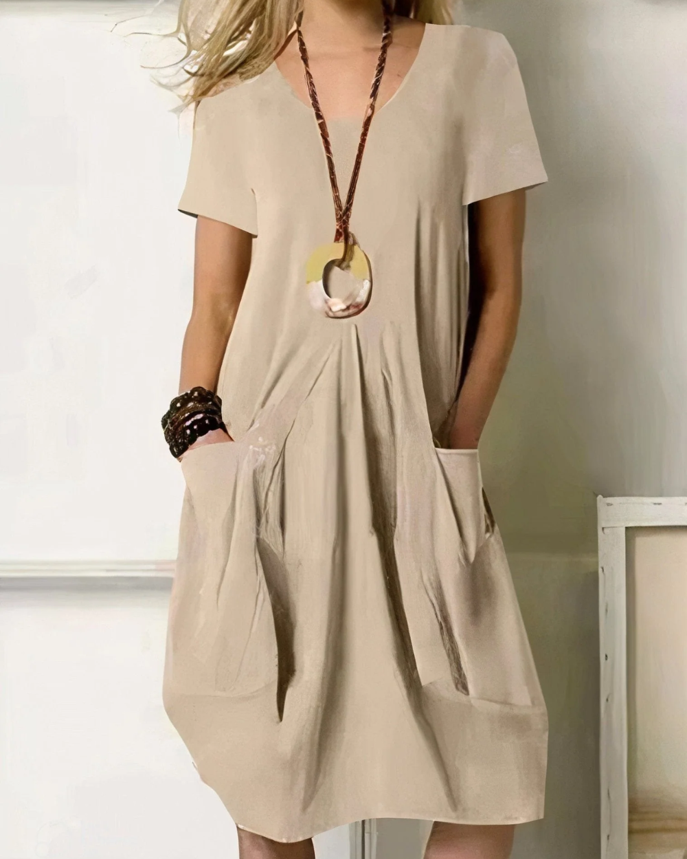 Elegantes, bauchfreies Kleid
