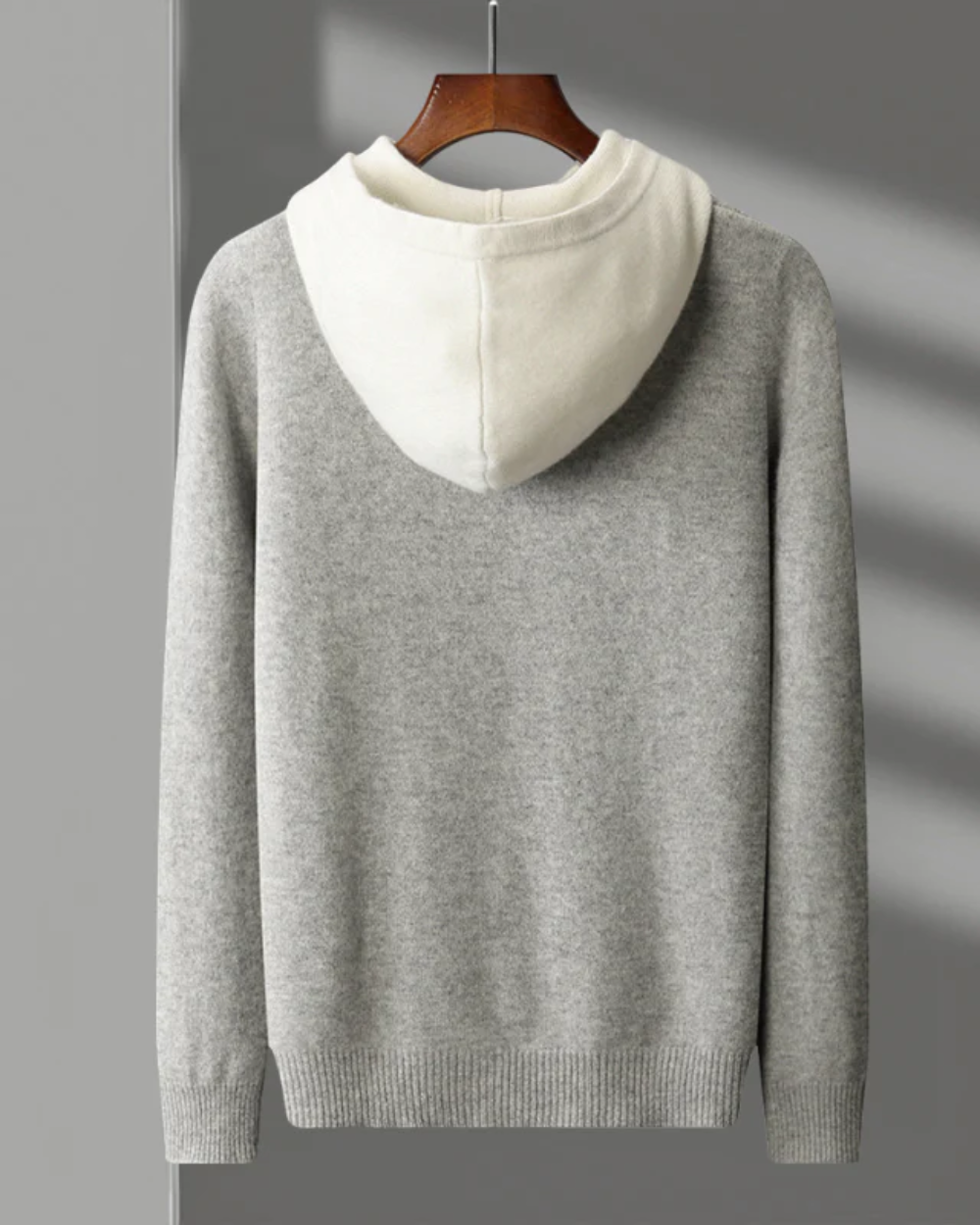 Nova Hoodie aus Merinowolle