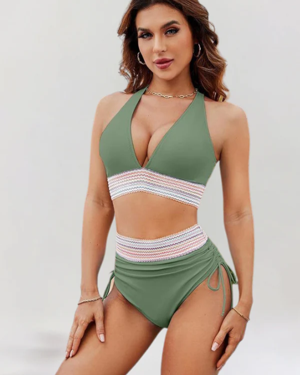 Bauchbedeckter Bikini