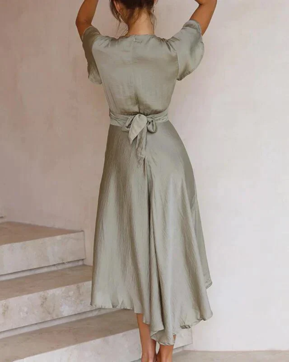 Malaga Elegantes Damenkleid