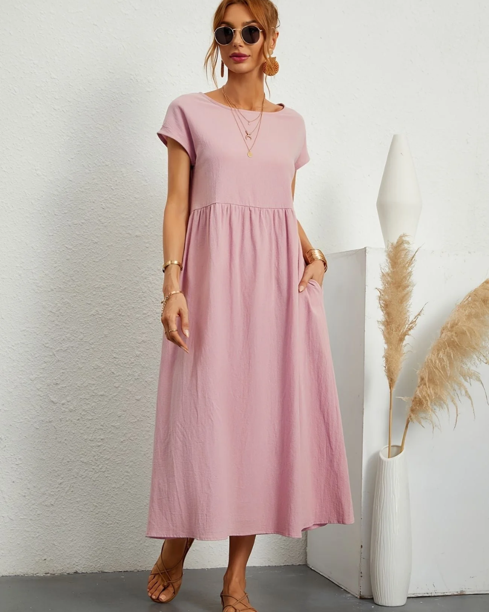 Elegantes Damenkleid