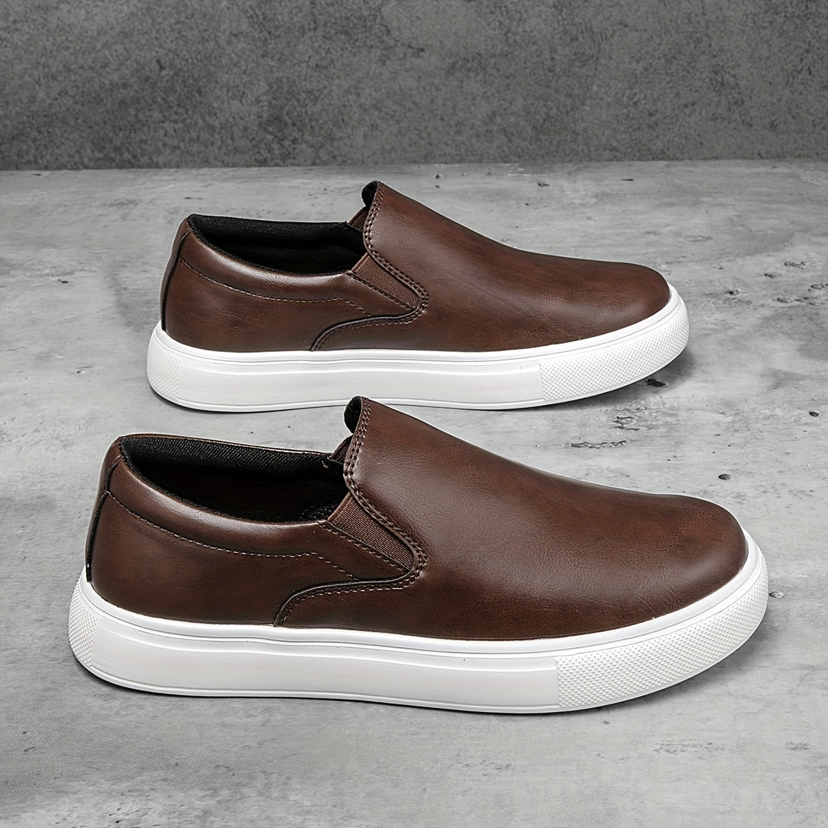 Lässige Slipper aus Leder