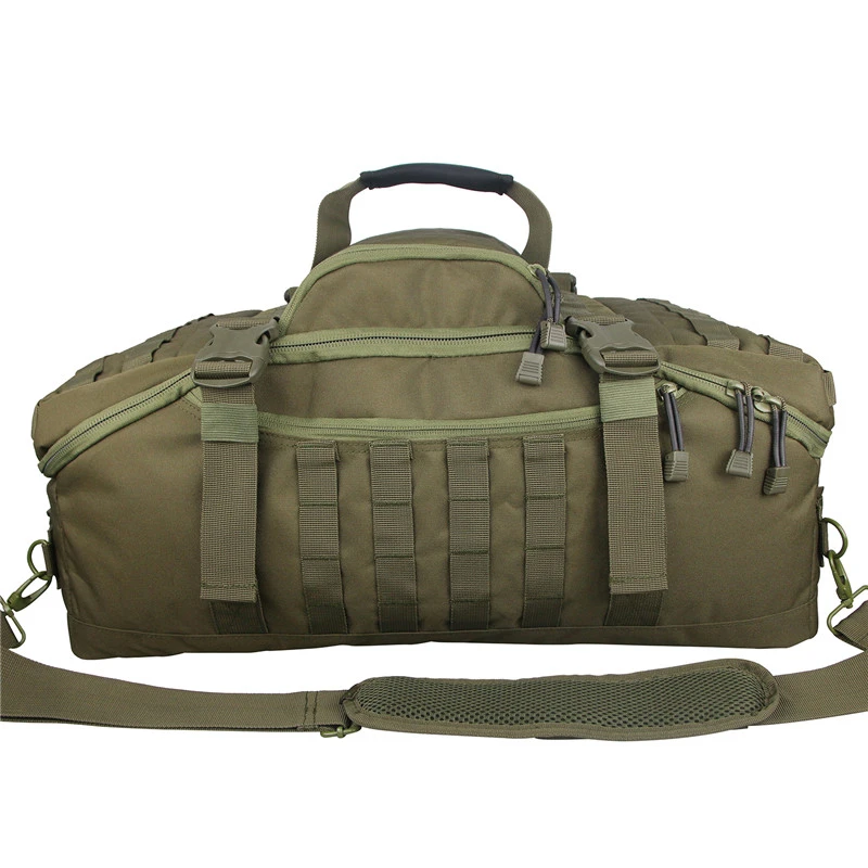 Reisetasche im Militärstil