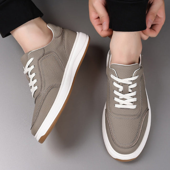 Turnschuhe aus Leder