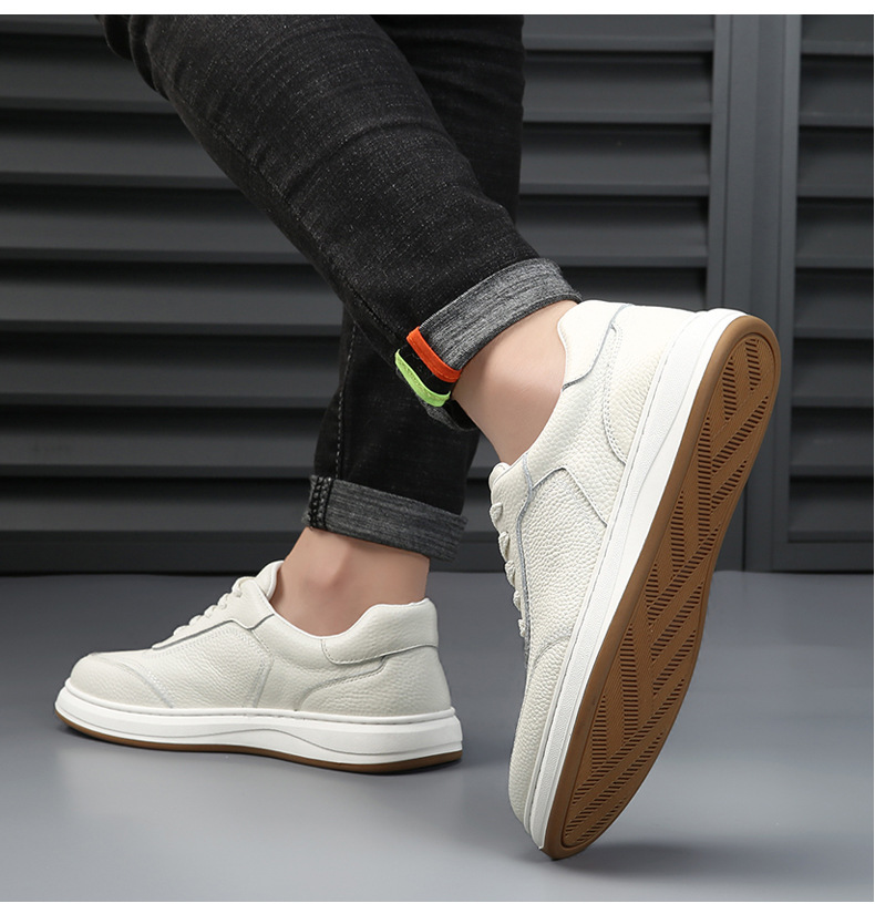 Turnschuhe aus Leder