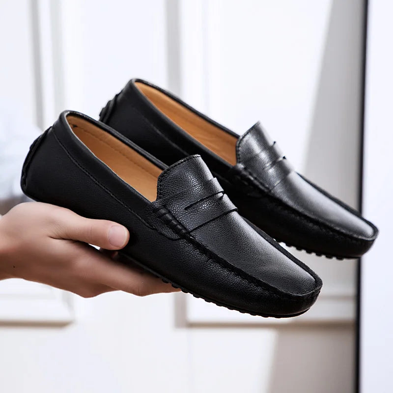 Lässige Sommer-Loafer aus Leder
