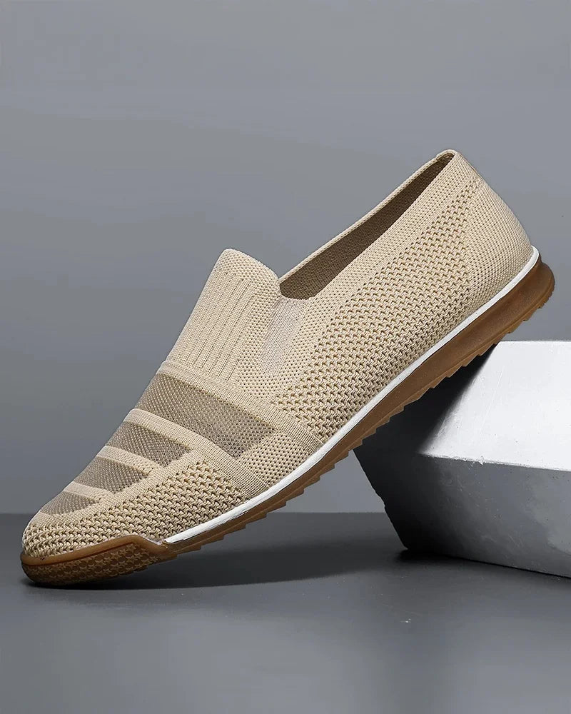 Elegant gestrickte Schuhe
