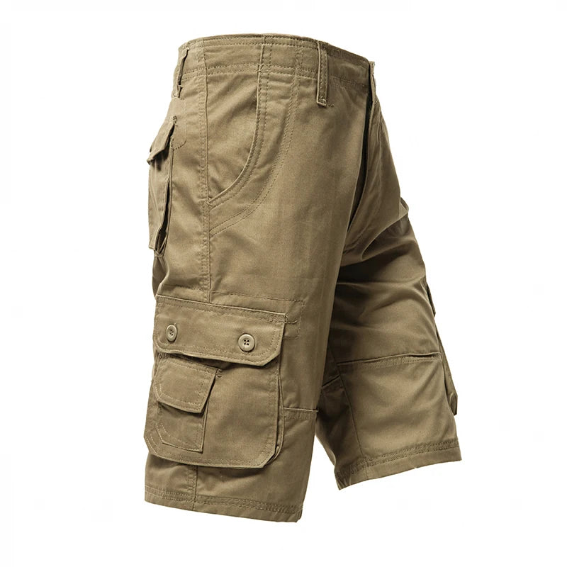 Lässige Cargo-Knieshorts
