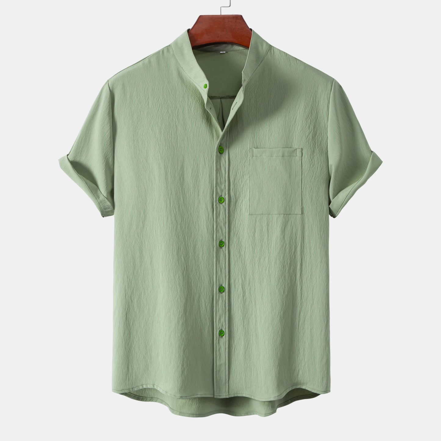 Elegantes atmungsaktives Sommerhemd