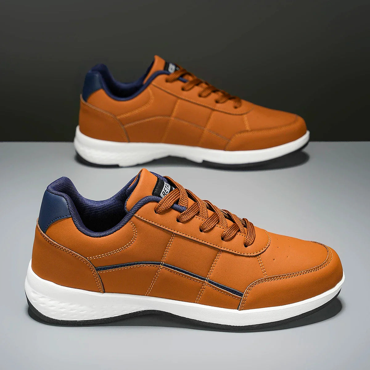 Stylische Leder-Sneakers