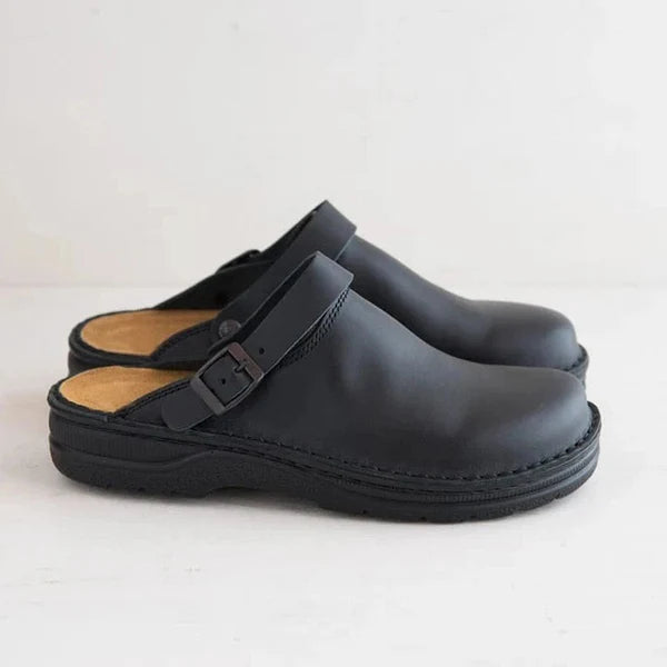 Clogs im alten Stil