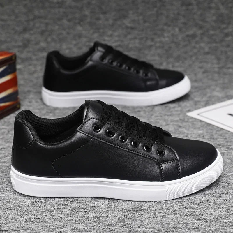 Elegante Leder-Sneaker