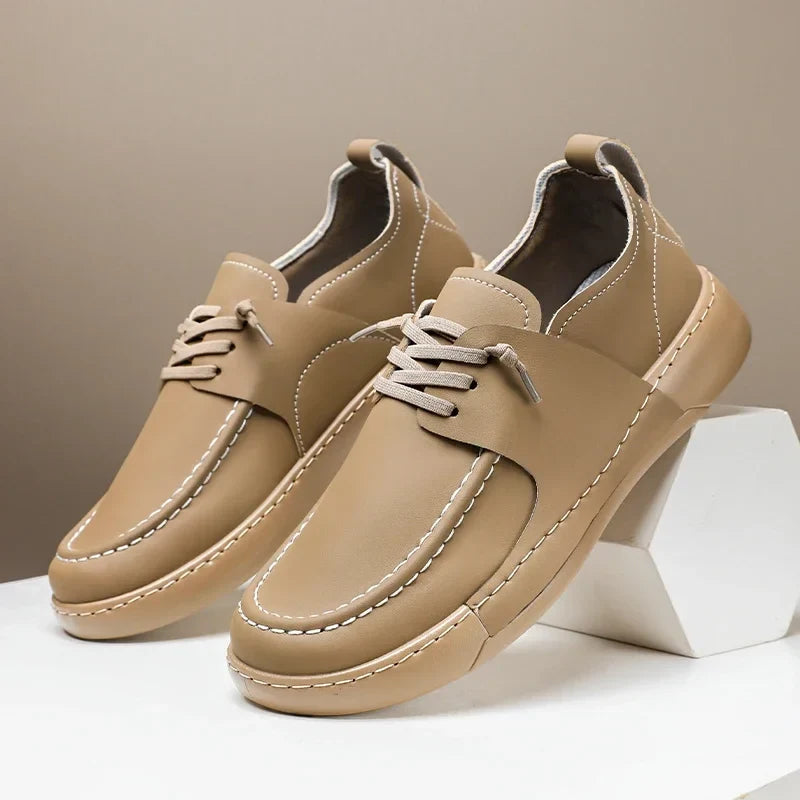 Klassische italienische Leder-Sneakers