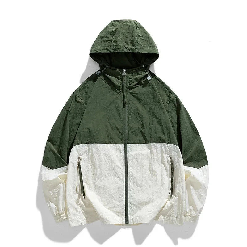 Windbreaker-Jacke mit Kapuze