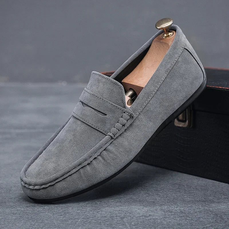 Leichte Herren Loafers aus Wildleder