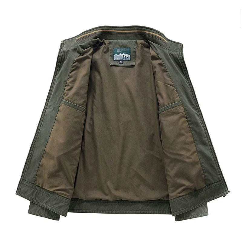 Lässige gepolsterte Bomberjacke