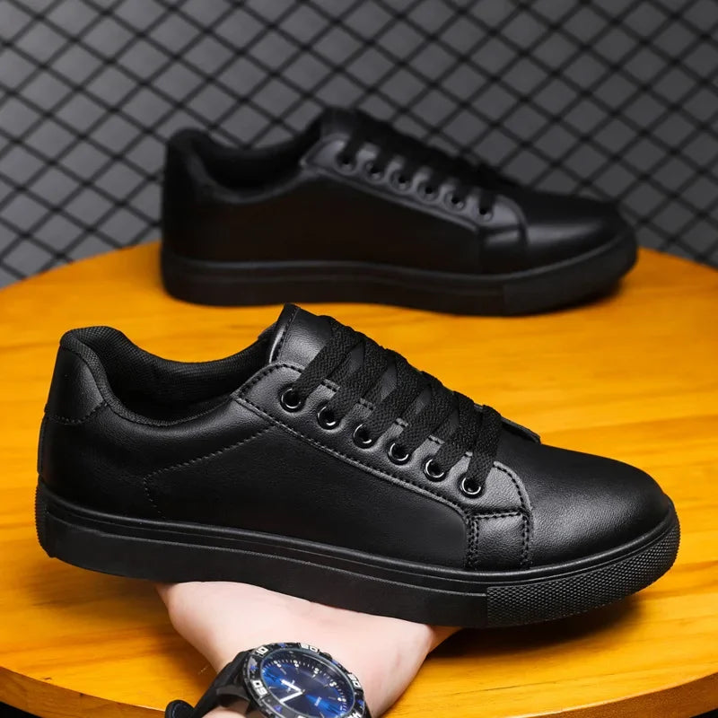 Elegante Leder-Sneaker