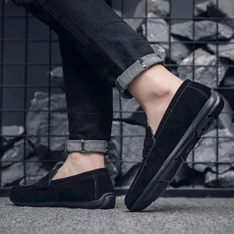 Leichte Herren Loafers aus Wildleder