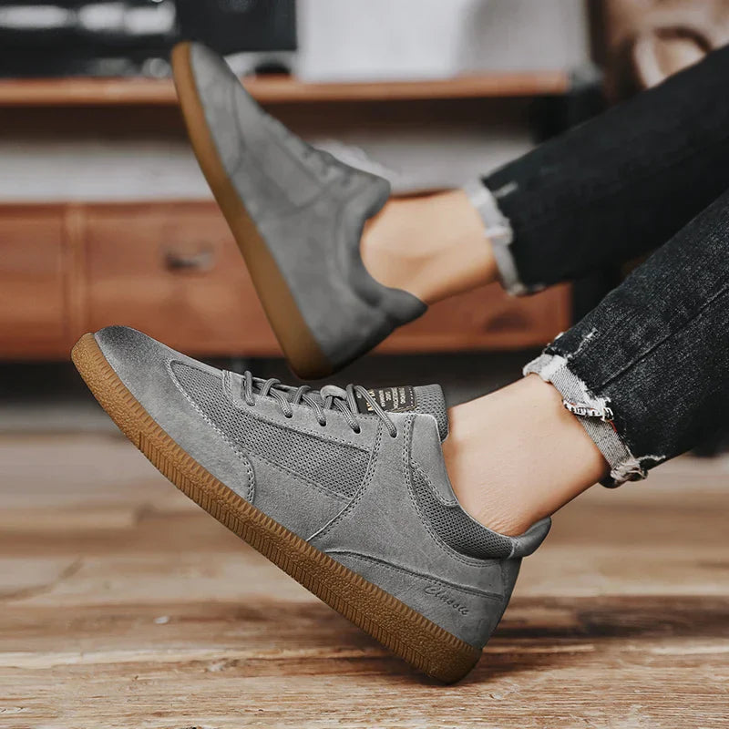 Lässige Leder-Sneakers
