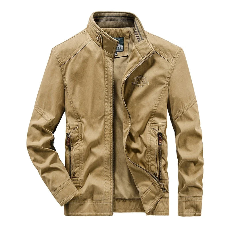 Lässige gepolsterte Bomberjacke