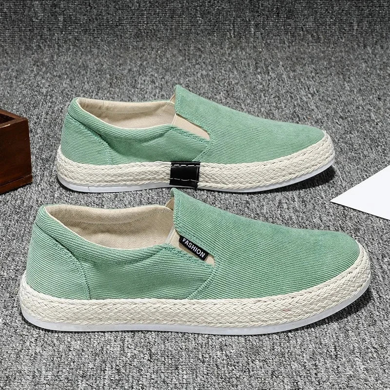 Atmungsaktive Slip-On-Leinwandschuhe