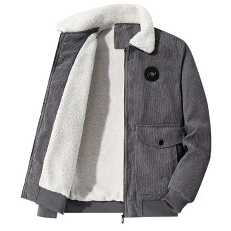 Elegante mit Fleece gefütterte Cordjacke
