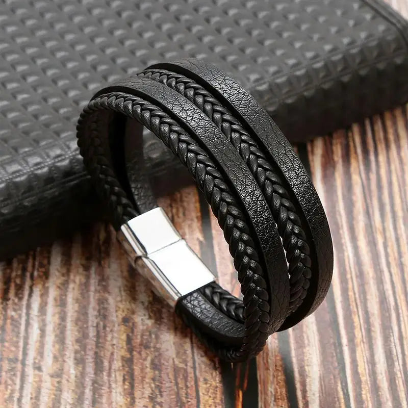 Klassisches Lederarmband für Männer