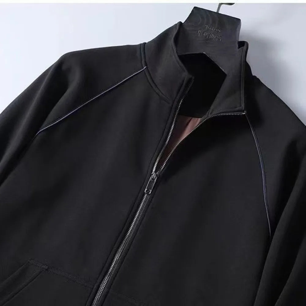 Eleganter Herren-Trainingsanzug