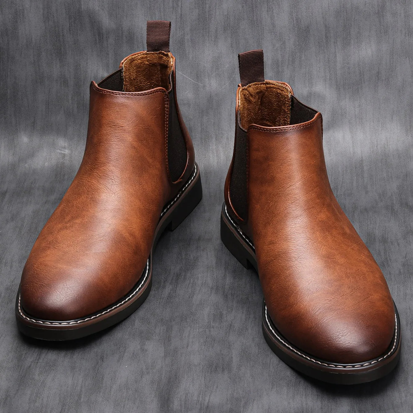 Chelsea-Stiefel aus Zedernholz