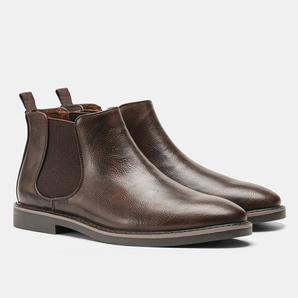 Chelsea-Stiefel aus Zedernholz