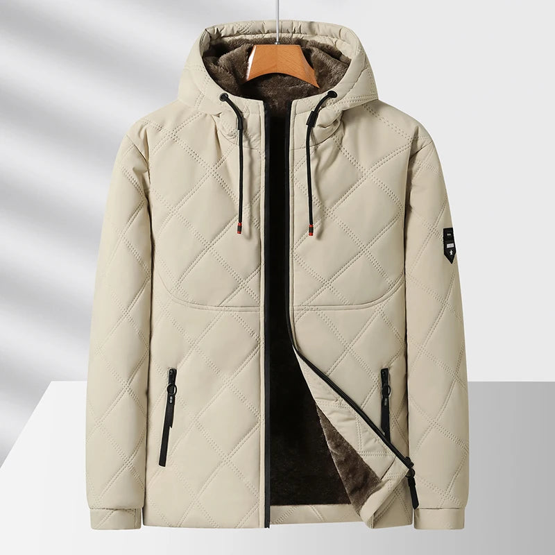 Elegante, mit Fleece gefütterte Daunenjacke