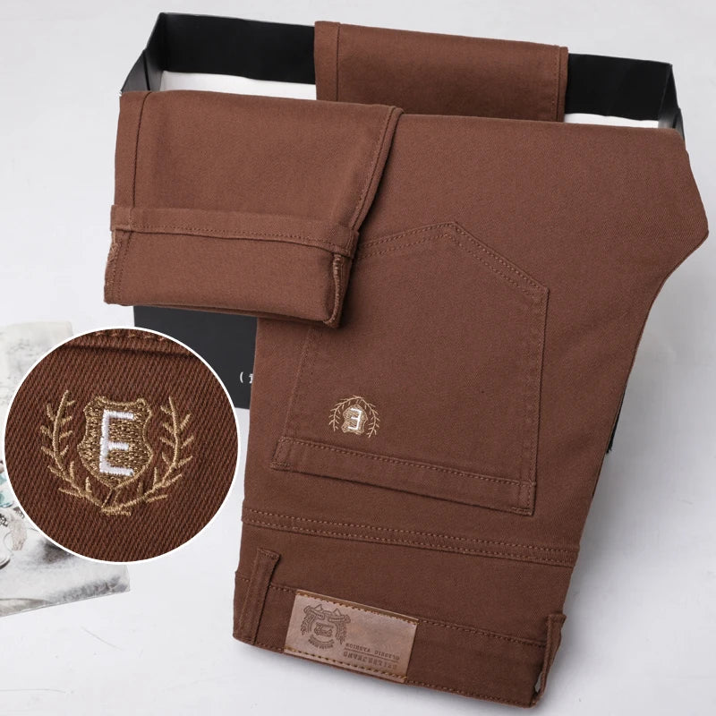 Elegante Stretch-Jeans aus Denim