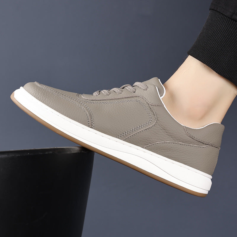Turnschuhe aus Leder
