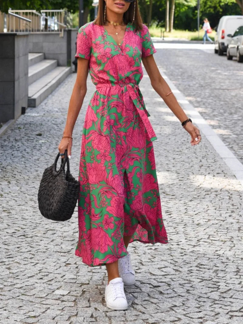 Bequemes Frauenkleid