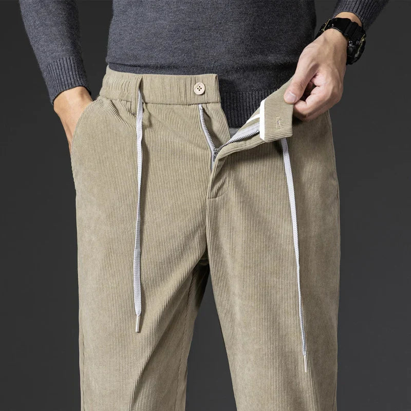 Elegante Cordhose