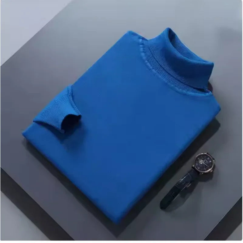 Schicker, dick gewirkter Rollkragenpullover aus Wolle