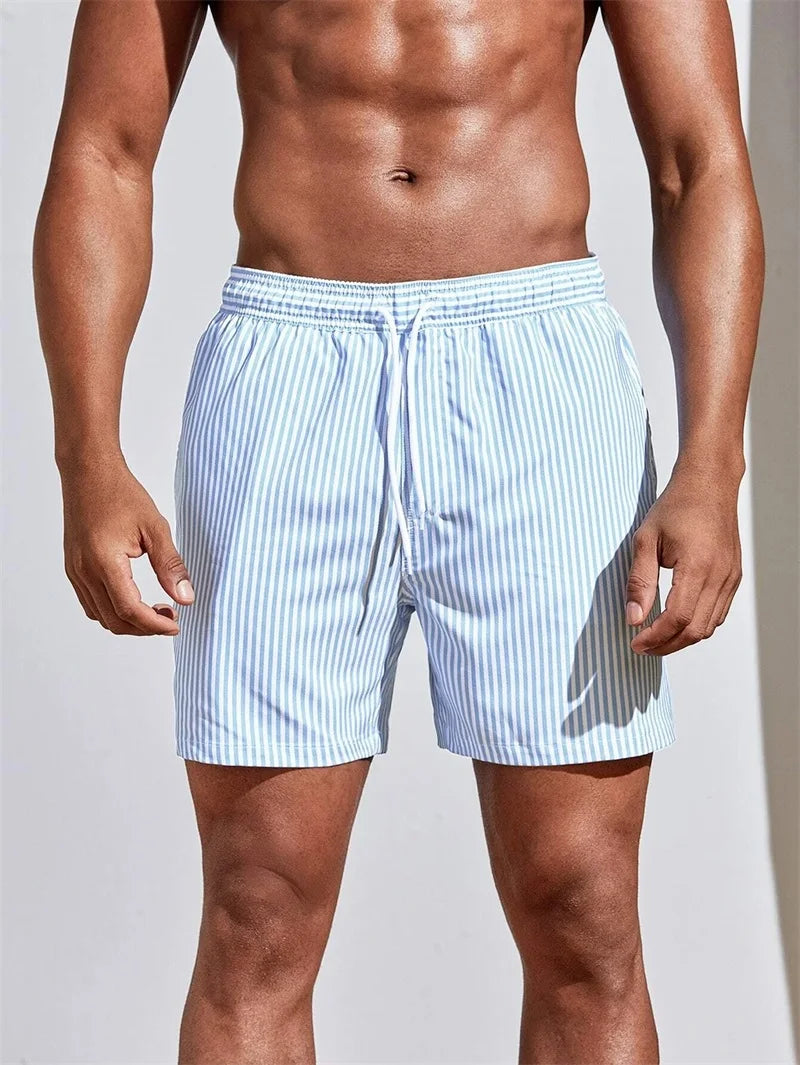 Gestreifte Badeshorts