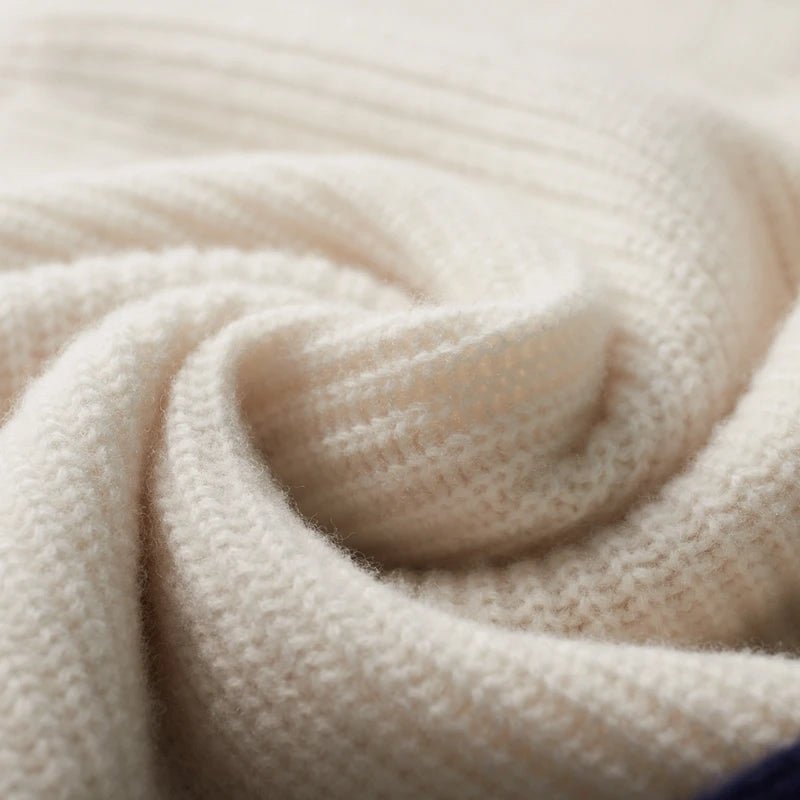 Klassischer Pullover aus Merinowolle