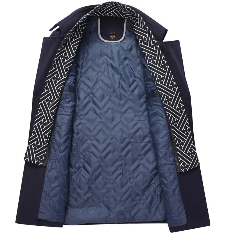 Eleganter Wollmantel