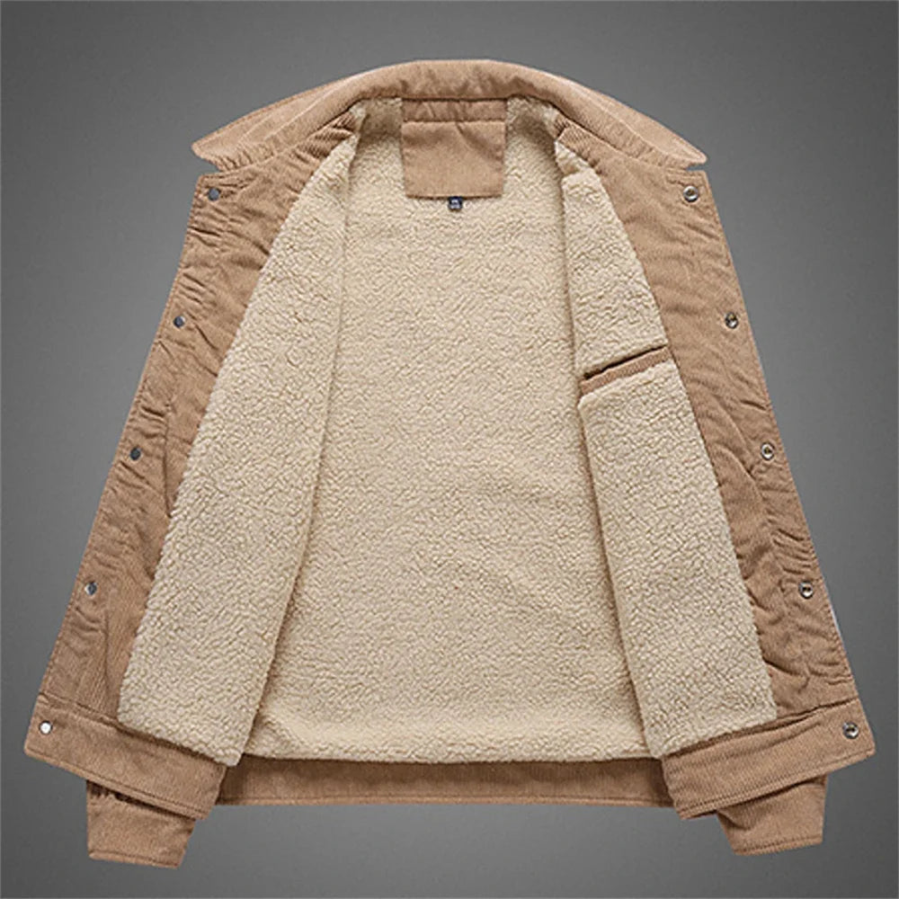 Elegante, warme Cordjacke