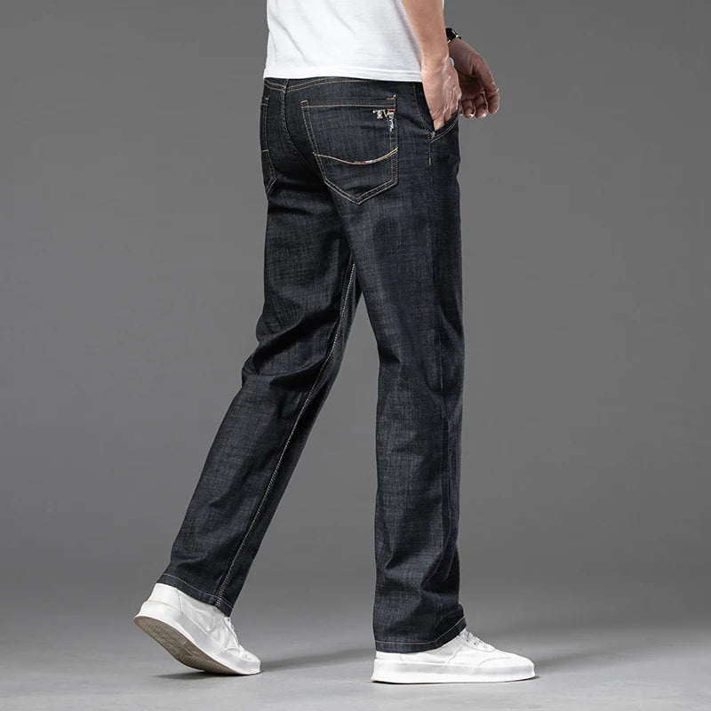 Lässige gerade Denim-Jeans
