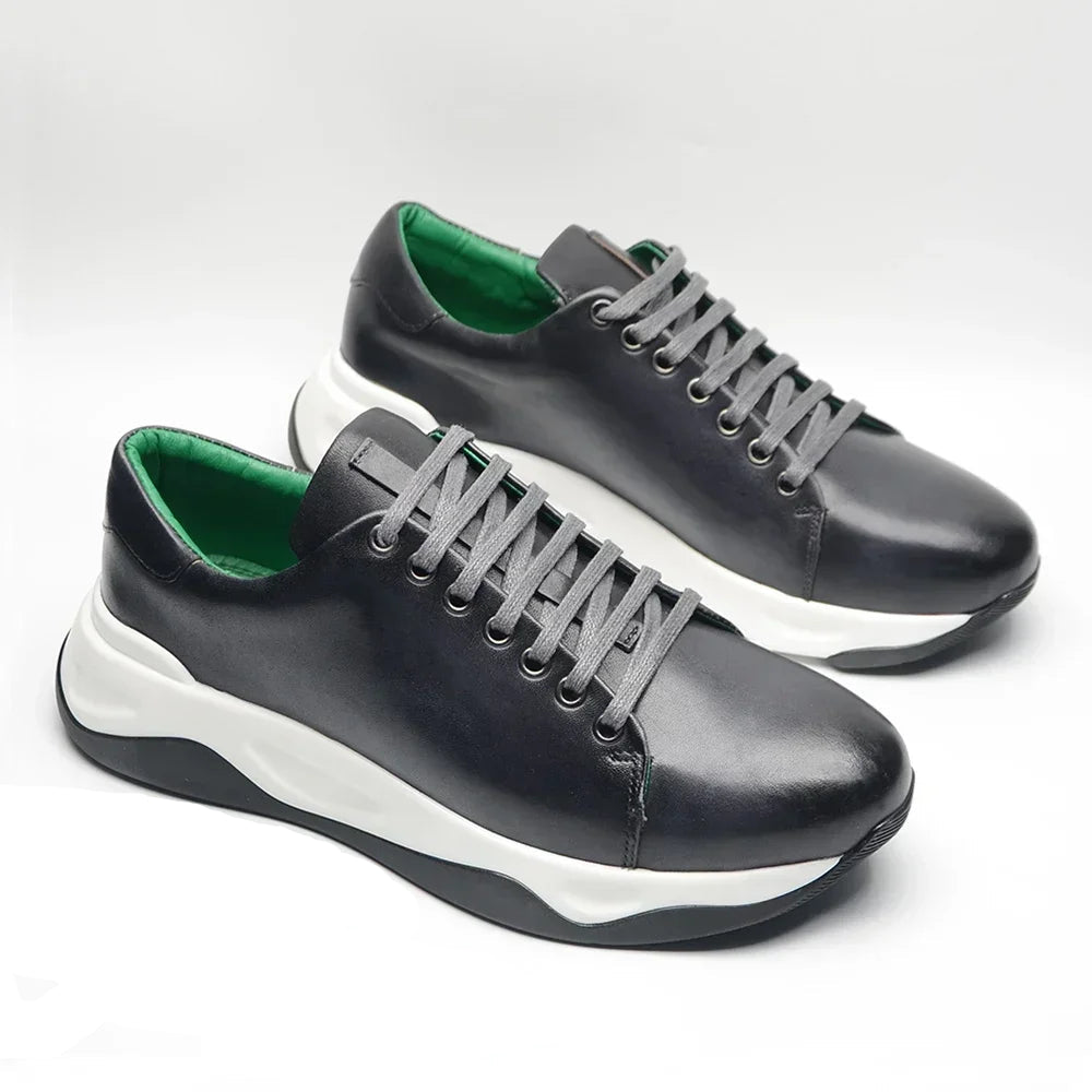 Hohe Schuhe aus Rindsleder