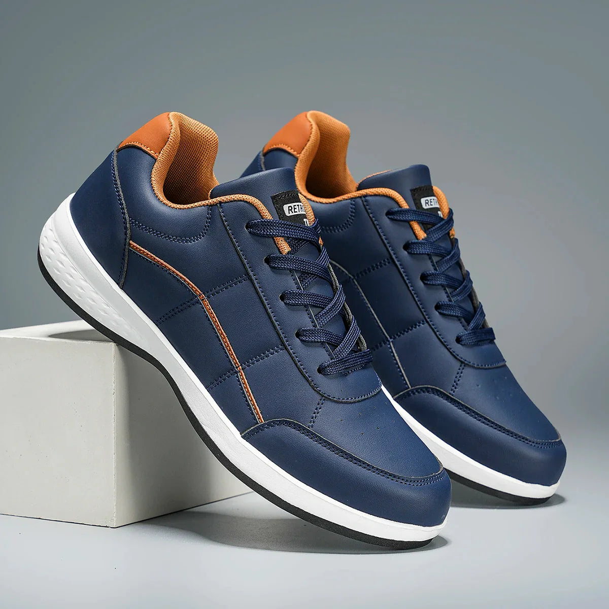Stylische Leder-Sneakers