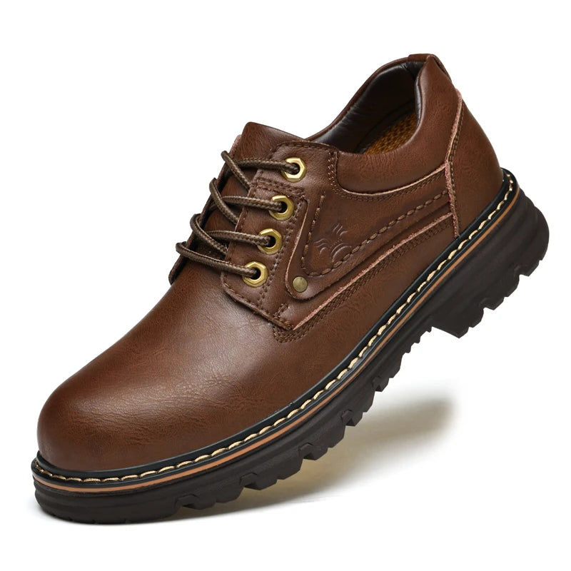 Oxford-Schuhe aus Leder im britischen Stil